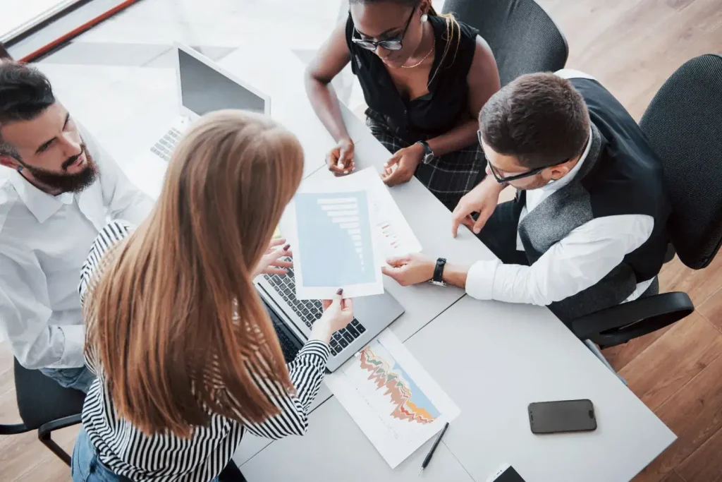 Uncover the benefits of a corporate lifestyle in Miami, where innovation meets opportunity in a bustling business landscape.