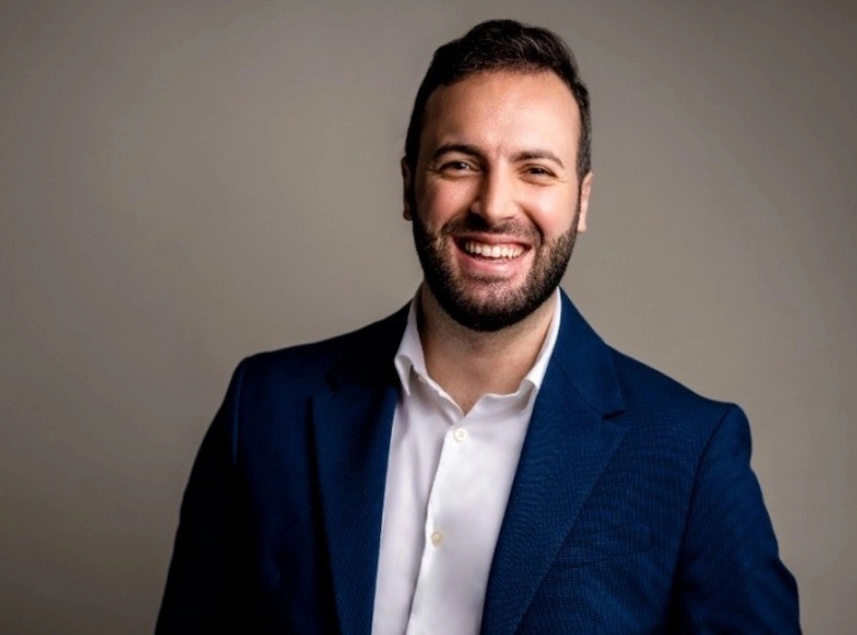 Burhan Sebin, VP of Growth at Atlas Space, discusses AI-powered digital twins, immersive technology & transforming industries smart cities.