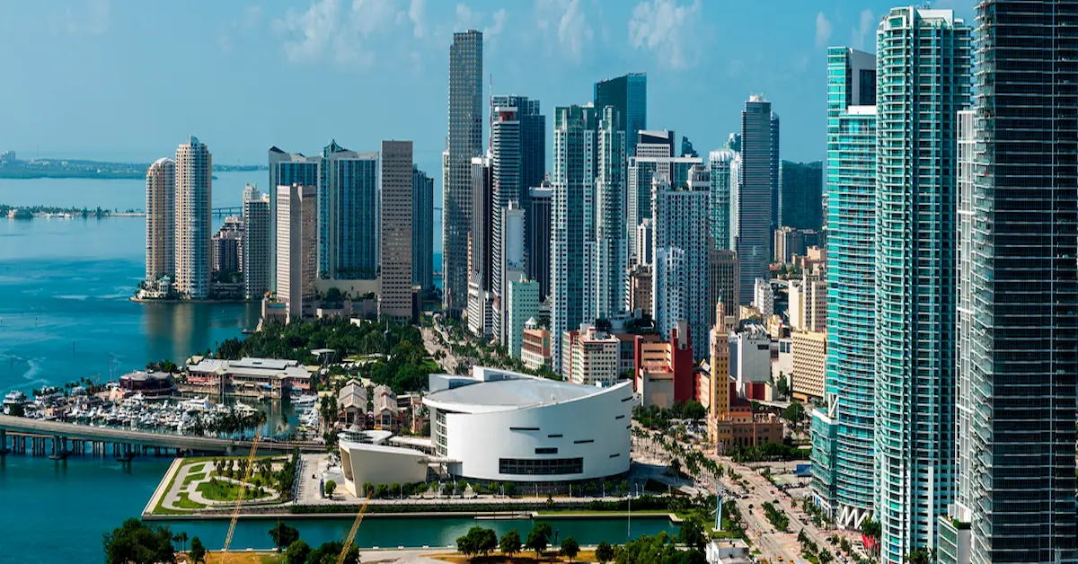 Miami’s local government drives tech growth through innovation departments, public challenges, and workforce initiatives in 2024–2025.