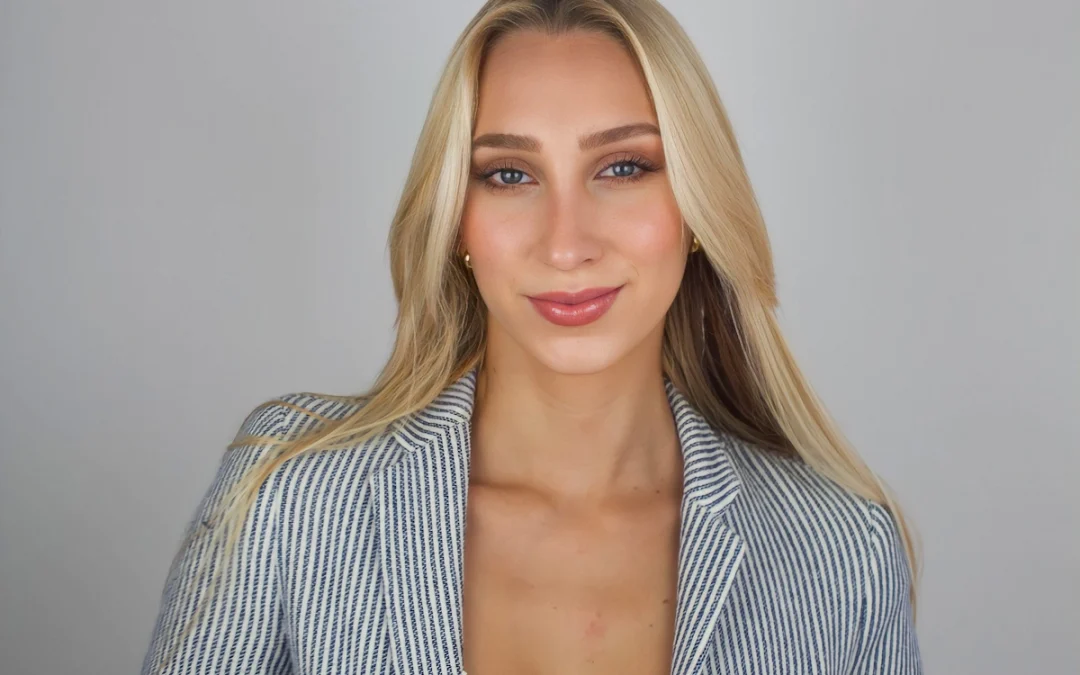 “Empowering Women Through Swimwear: How Sara Requena Built Tinye Swimwear from Vision to Reality”